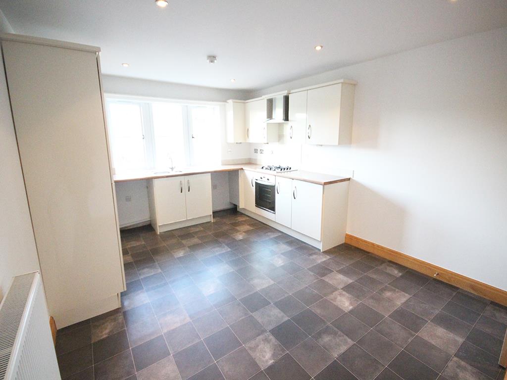 2 bedroom flat SSTC in Foulridge, Colne - IMG_0908.jpg